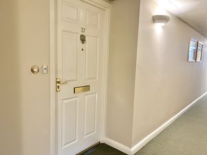 Photo 16- click for photo gallery